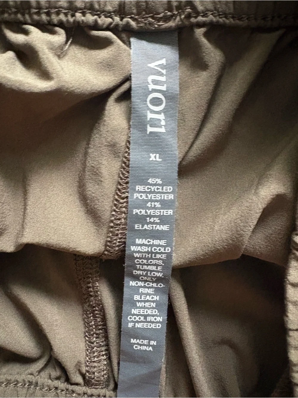 Vuori Olive Green Cargo Jogger Pants